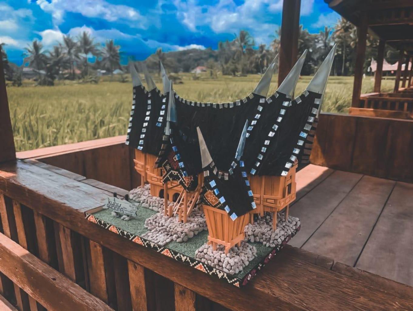Rumah Gadang Miniature